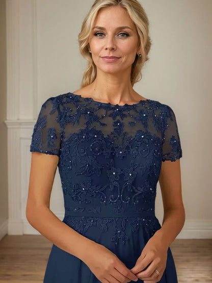 Dunkelmarineblaues A-Linien-Chiffonkleid mit U-Boot-Ausschnitt und Pailletten 