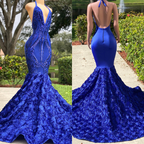 Vestido de fiesta de sirena con escote en V, halter y espalda abierta en azul real