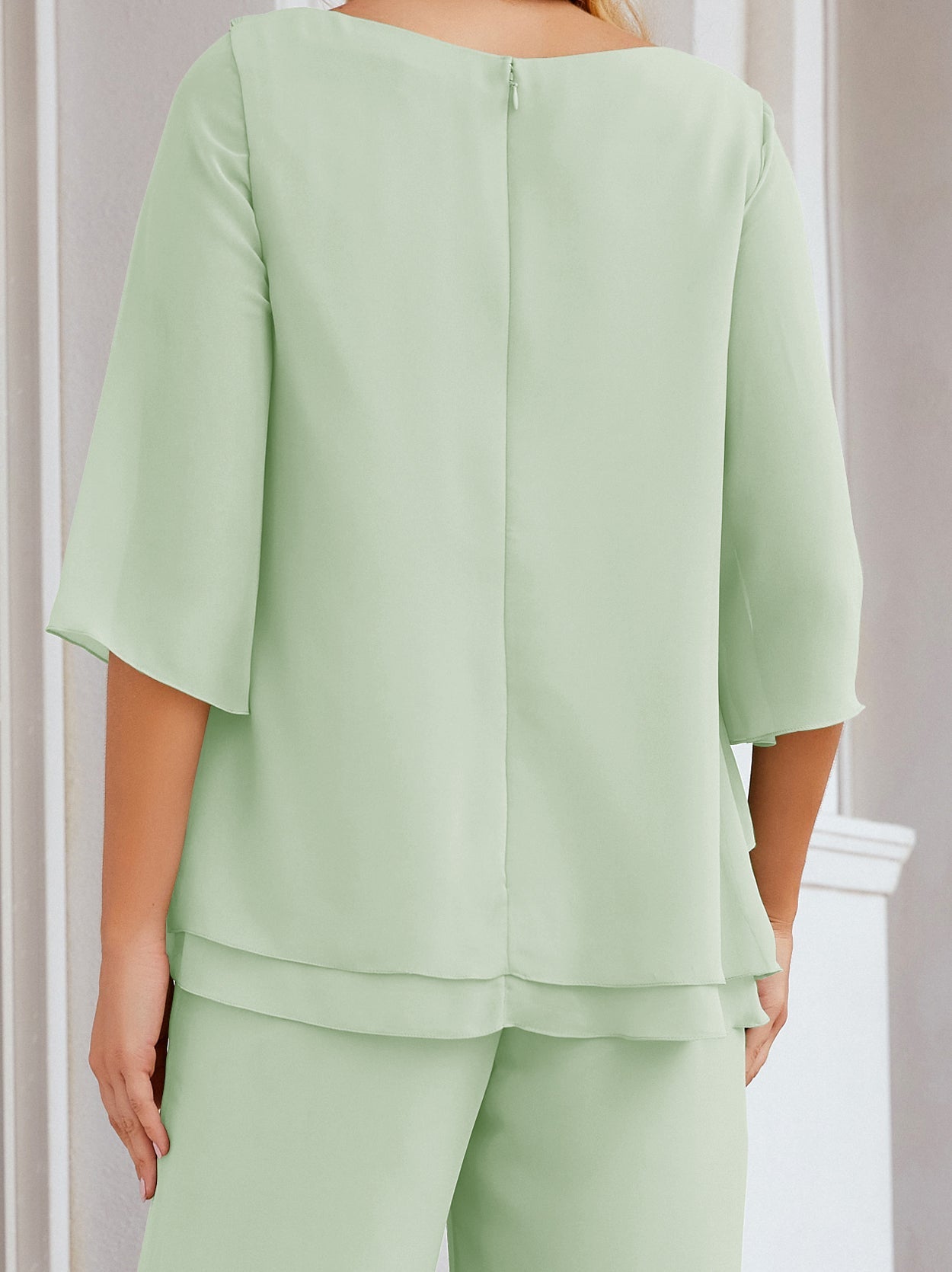 Elegante vestido de dos piezas para madre de la novia, talla grande, pantalón, capas con volantes, bata plateada SY28064 