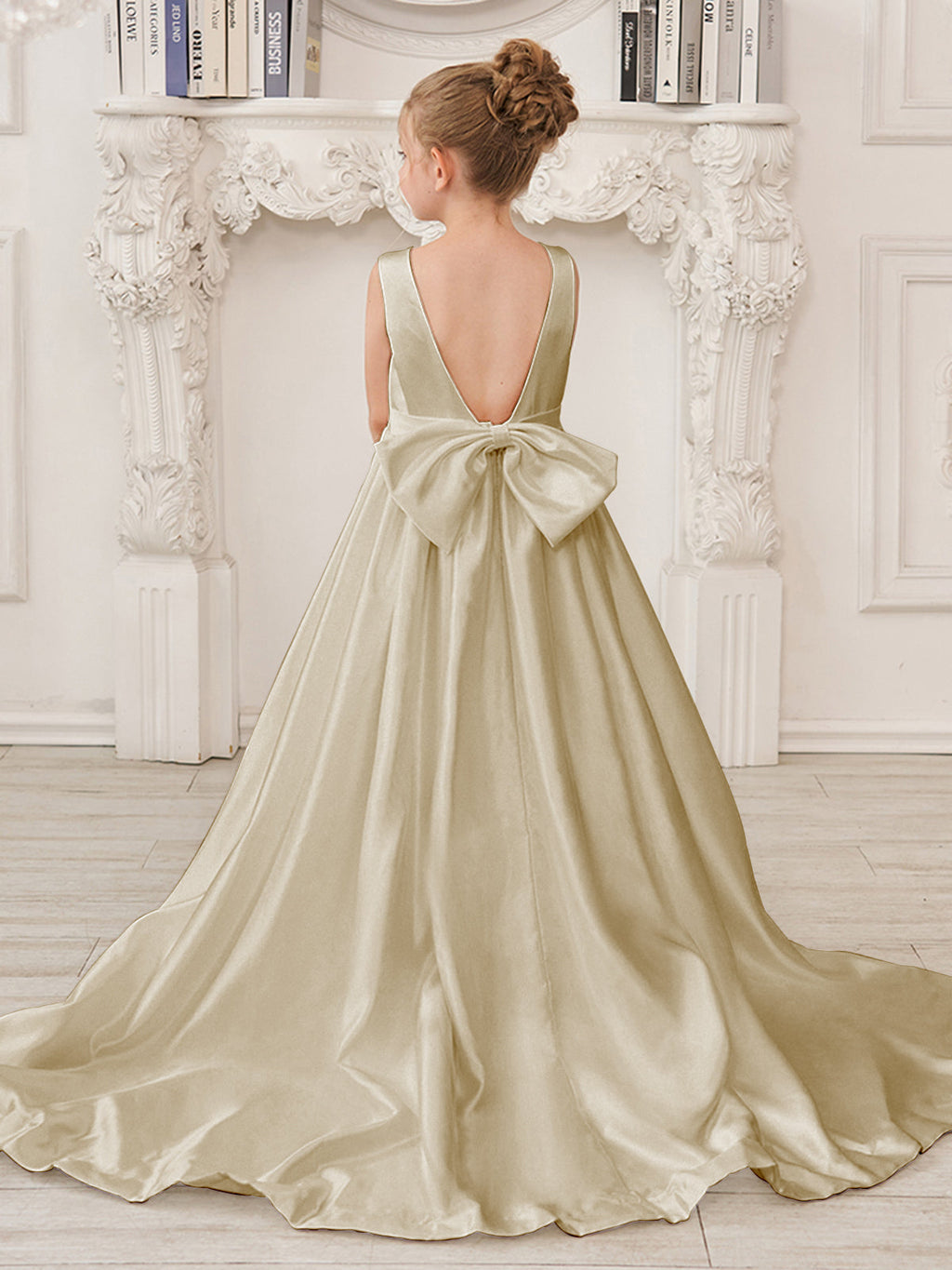 A-Linie Prinzessin Ärmelloses Satin Blumenmädchenkleid mit Schleppe und Schleife 