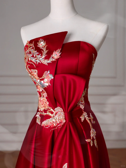 Wunderschönes rotes Satin-Pailletten-Stickerei-A-Linien-Ballkleid, trägerloses Abendkleid Y8631