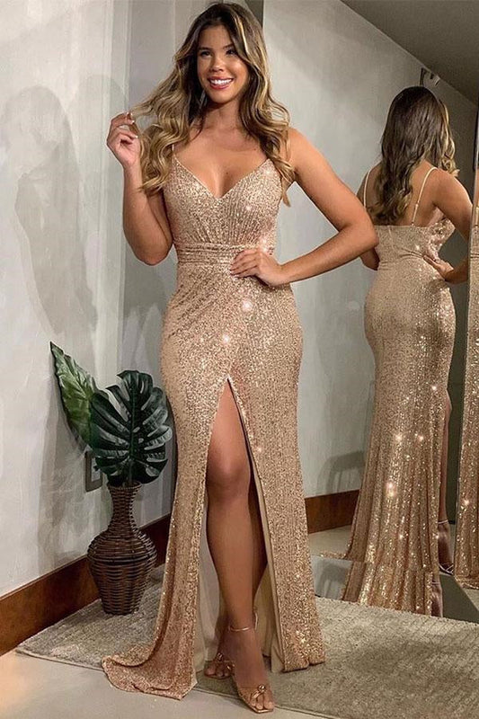 Meerjungfrau-Ballkleid mit Spaghettiträgern, offenem Rücken und Schlitz vorne mit Pailletten