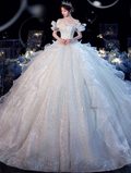 Vestido de novia romántico blanco con hombros descubiertos y cola larga Y6878