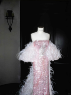 Fee Rosa Trägerloses Pailletten Federn Meerjungfrau Abendkleid Schlitz Ballkleid Y8660