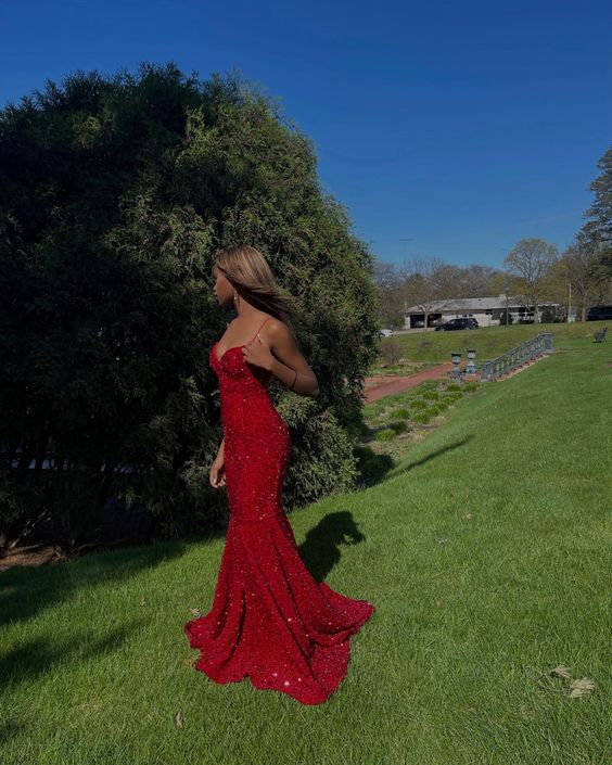 Rotes V-Ausschnitt Meerjungfrau Langes Ballkleid Abendkleid Y5959