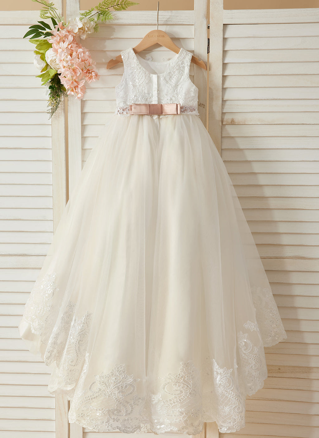 Vestido de fiesta/princesa de tul con cola larga color marfil para niña de las flores