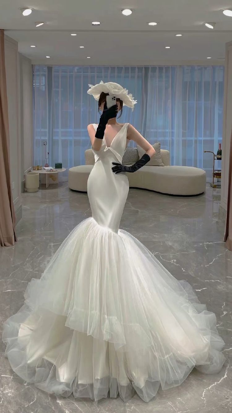 Vestidos de novia recién llegados, vestidos de fiesta con cuello en V, falda de tul con capas, vestidos de fiesta modestos Y44