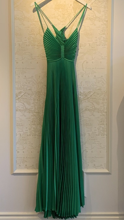Vestido de noche largo plisado verde con lazo en la espalda Y4000
