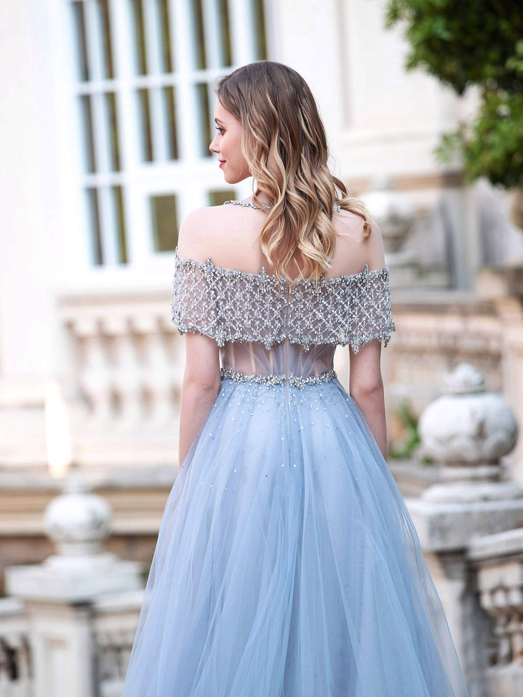 Vestidos de noche formales de lujo con cuentas de tul de corte A, de moda, mangas cortas, hasta el suelo, para fiesta 
