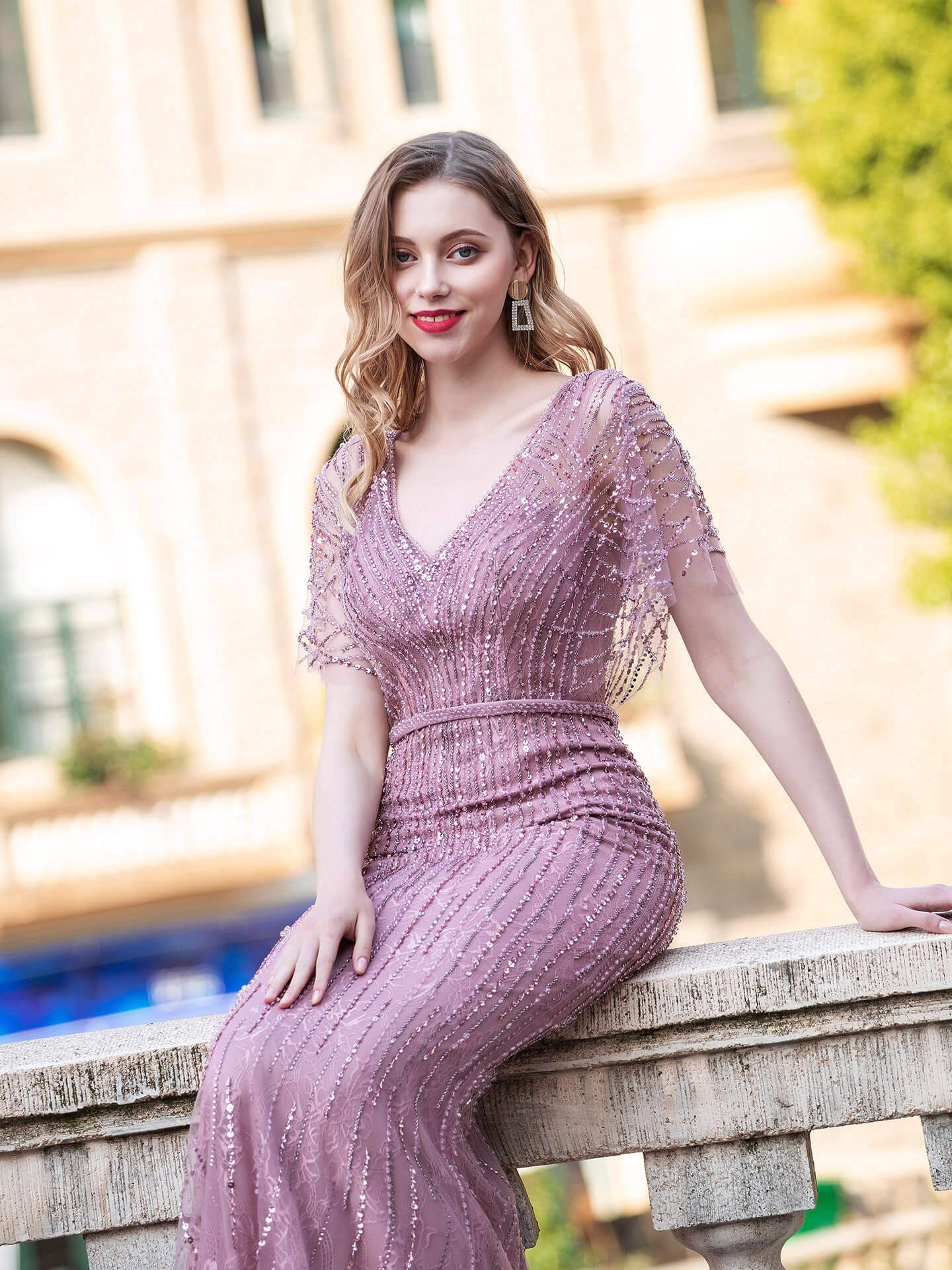 Mermaid V-neck Beaded Luxurious Fashion Formal Evening Dresses Short Sleeve Floor Length Prom Dresses