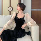 Vestido de invierno elegante de terciopelo con escote en V y costuras negras, estilo retro, de cintura alta y mangas abullonadas, Y5673