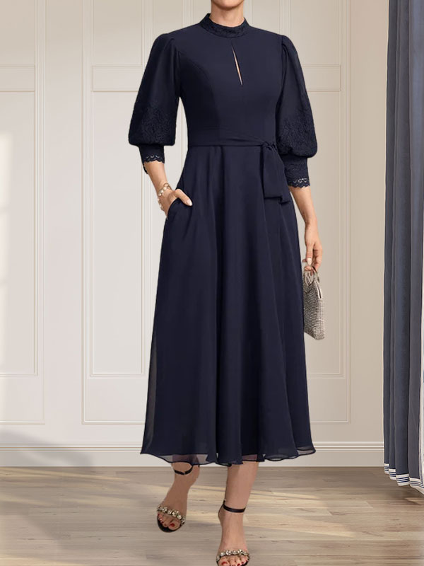 A-Linien-Kleid mit hohem Halsausschnitt und bodenlangem Spitzenchiffonkleid mit Schleife