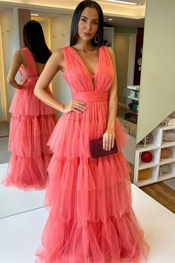 Erfrischendes langes, gestuftes Ballkleid aus Tüll in Wassermelonen-Optik mit V-Ausschnitt