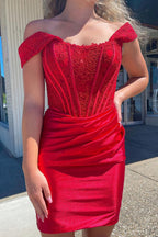 Lindos vestidos de fiesta de satén rojo con hombros descubiertos y encaje