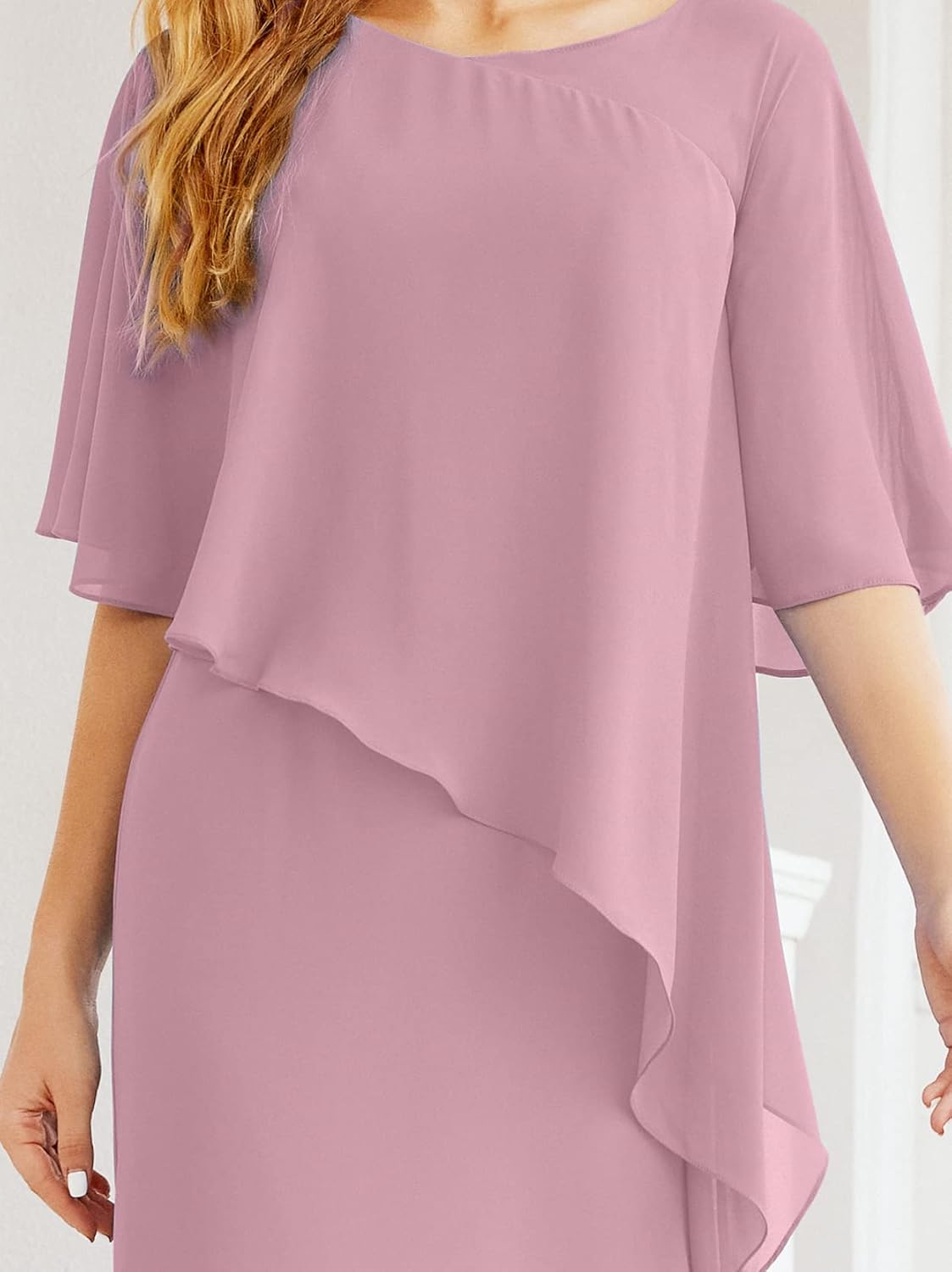 Sunnderly Chiffon-Kleid für die Brautmutter in Übergröße, formelles Ballkleid mit Rüschenumhang