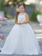 Vestido color marfil largo hasta el suelo con encaje de tul y corte A