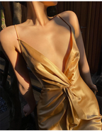 Sexy Neckholder V-Ausschnitt Partykleid Champagner Gold Abschlussball Abendkleid Y8211
