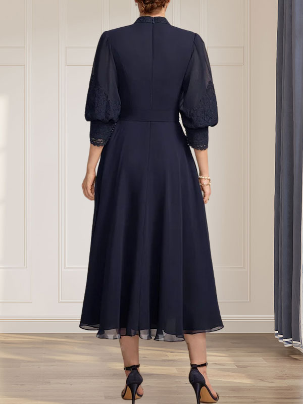 A-Linien-Kleid mit hohem Halsausschnitt und bodenlangem Spitzenchiffonkleid mit Schleife