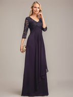 A-Linie V-Ausschnitt Bodenlanges Spitzen-Chiffon-Kleid für die Brautmutter mit kaskadierenden Rüschen und Pailletten 