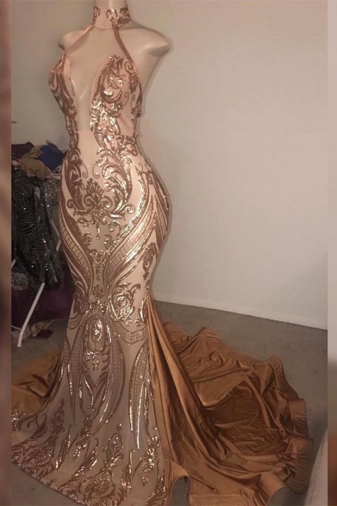 Elegante vestido de fiesta de sirena con escote en V profundo y cuello halter hasta el suelo