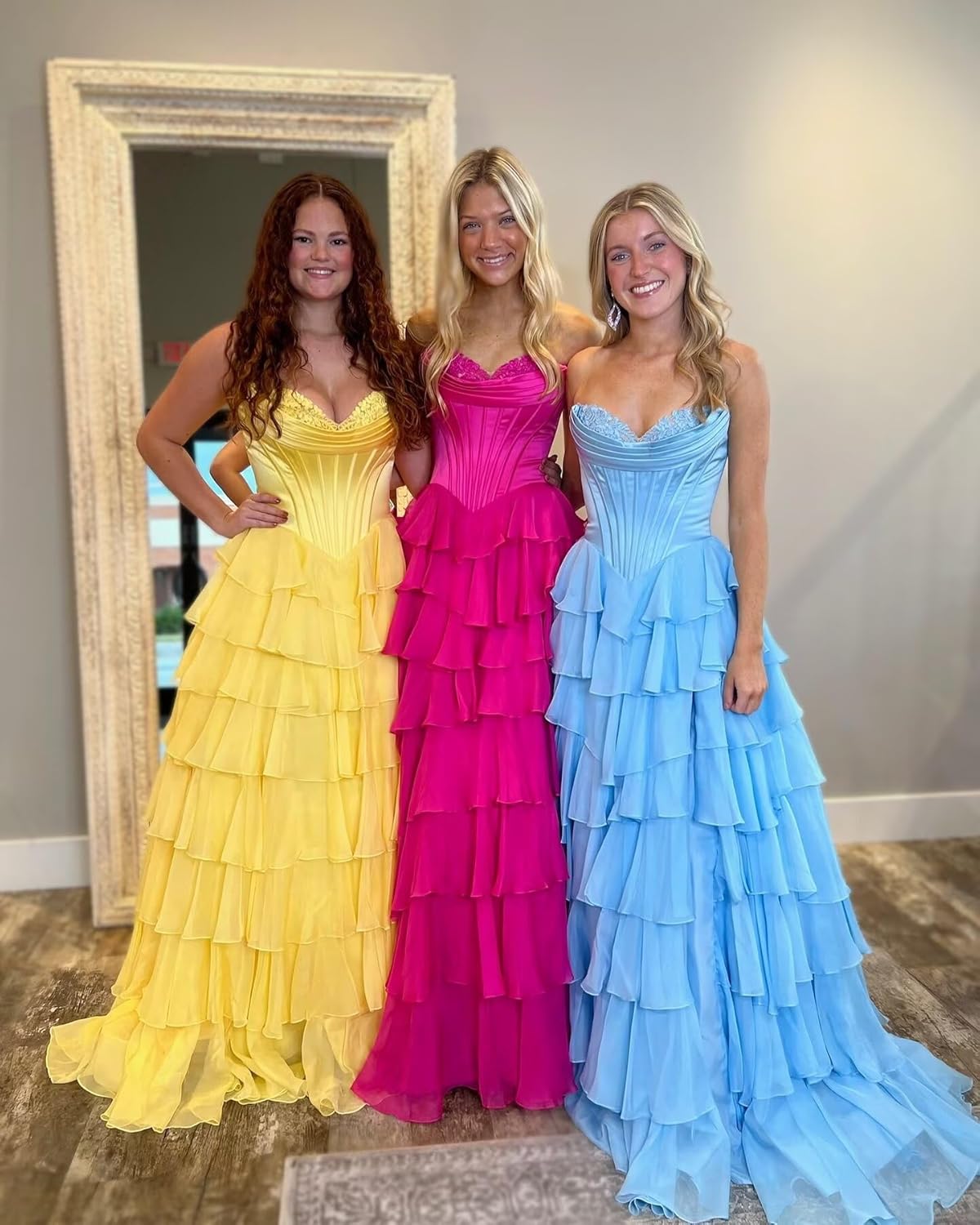 Trägerloses Korsett-Ballkleid für Damen 2025, langes, gestuftes, gerüschtes Chiffon-Abendkleid mit Schlitz 