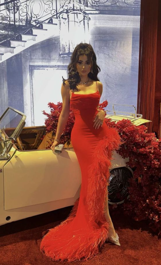 Vestido de fiesta rojo con tirantes de sirena y plumas, vestido de noche largo Y7901