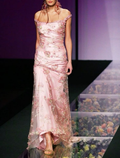 Vestido de noche largo con apliques de encaje y satén rosa Y8403
