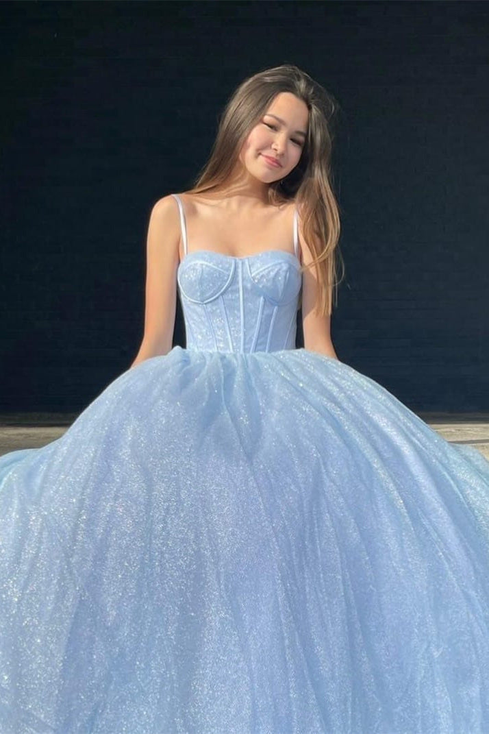 Justice | Langes Abendkleid in Lavendel mit Trägern