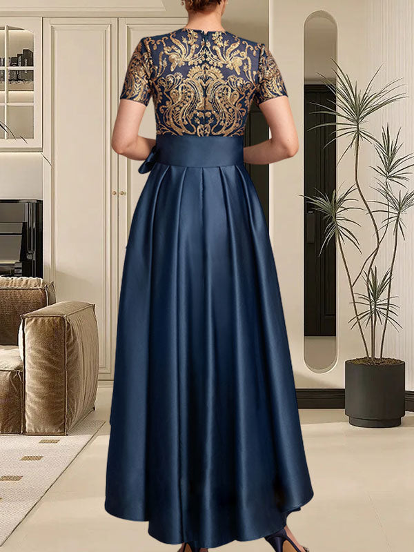 Vestido de madre de la novia de satén con lentejuelas, encaje y escote redondo asimétrico con lazo