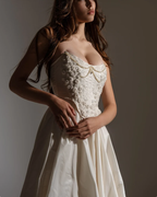 Vestido de noche elegante de satén sin tirantes con cuentas y corte en A, vestido de fiesta Y8314