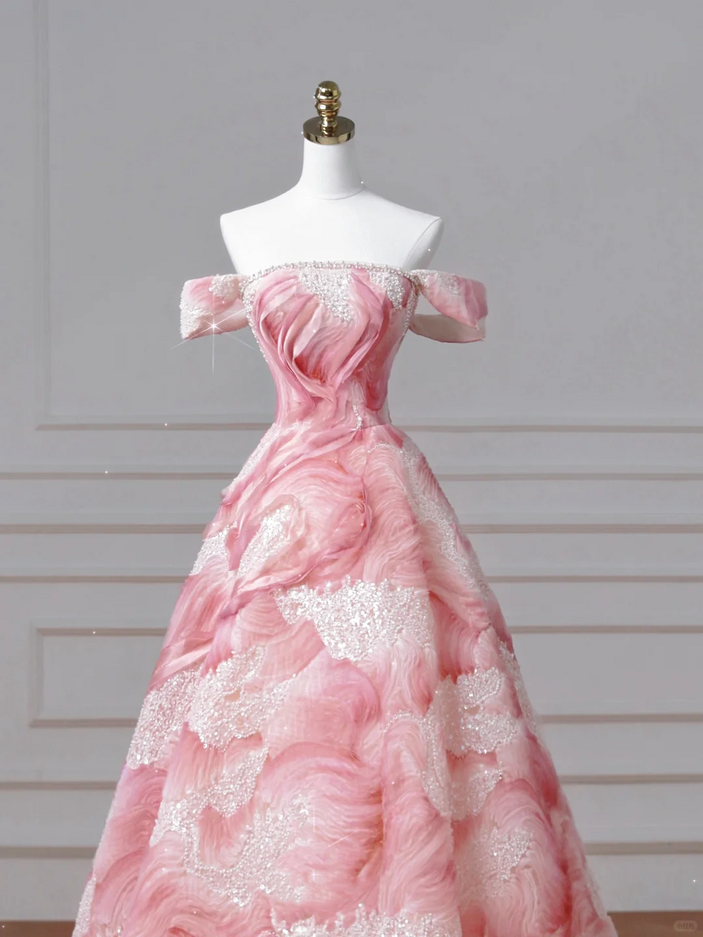Vestido de fiesta de satén sin tirantes, con lentejuelas y estampado de princesa, color rosa sueño, Y8604