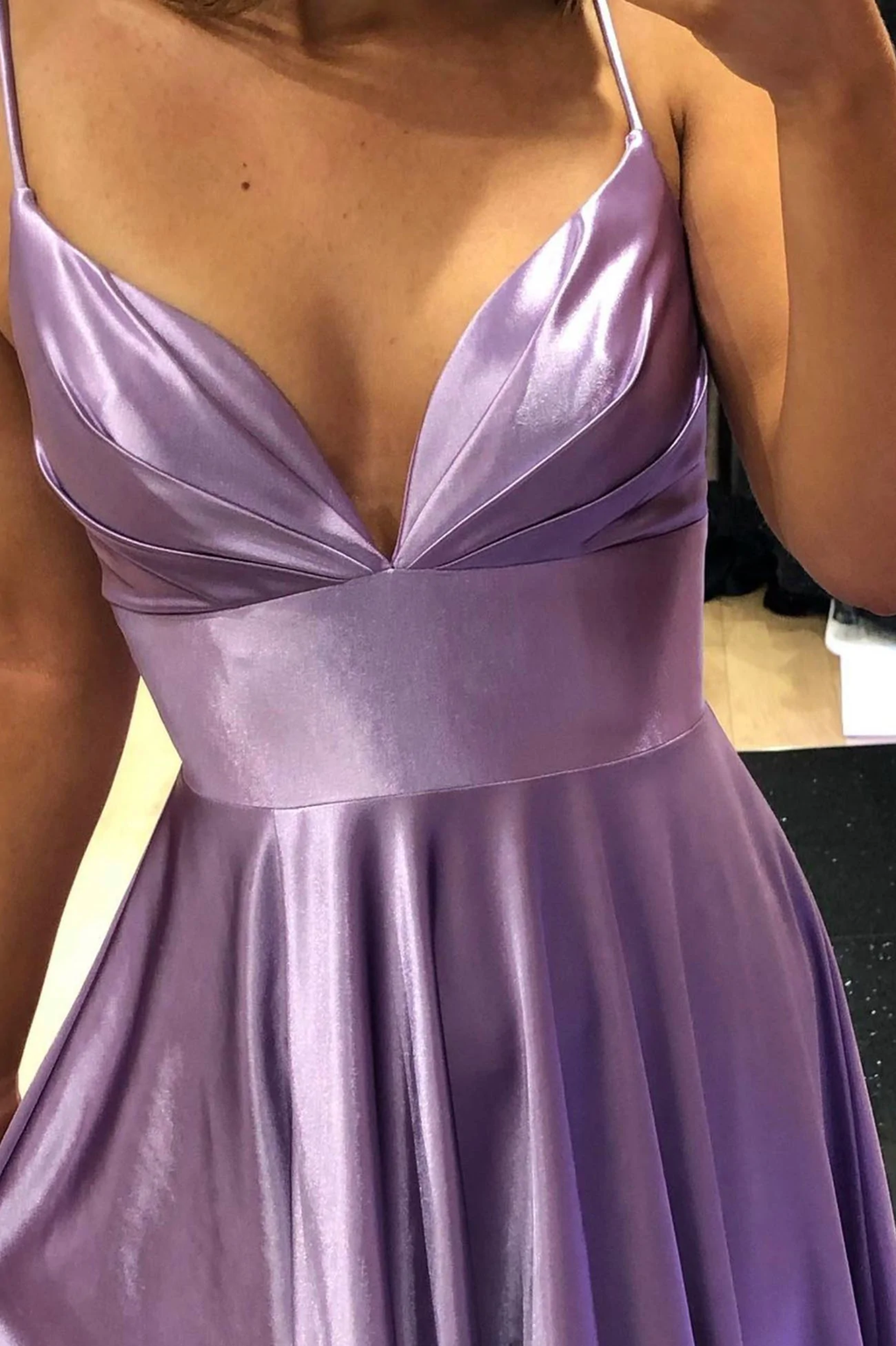 Vestido de fiesta largo de satén morado con escote en V, vestido de noche sencillo de corte A Y927