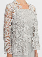 3-teiliger Chiffon-Hosenanzug mit quadratischem Ausschnitt und Jacke für die Mutter der Braut 