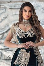 Elegant Off The Shoulder V-Neck Mermaid Evening Dress with Applique