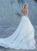 Delicate Ruffled Spaghetti Straps Wedding Dresses V-neck Appliques A-line Wedding Gowns Abito Da Sposa Customer Made-payinti