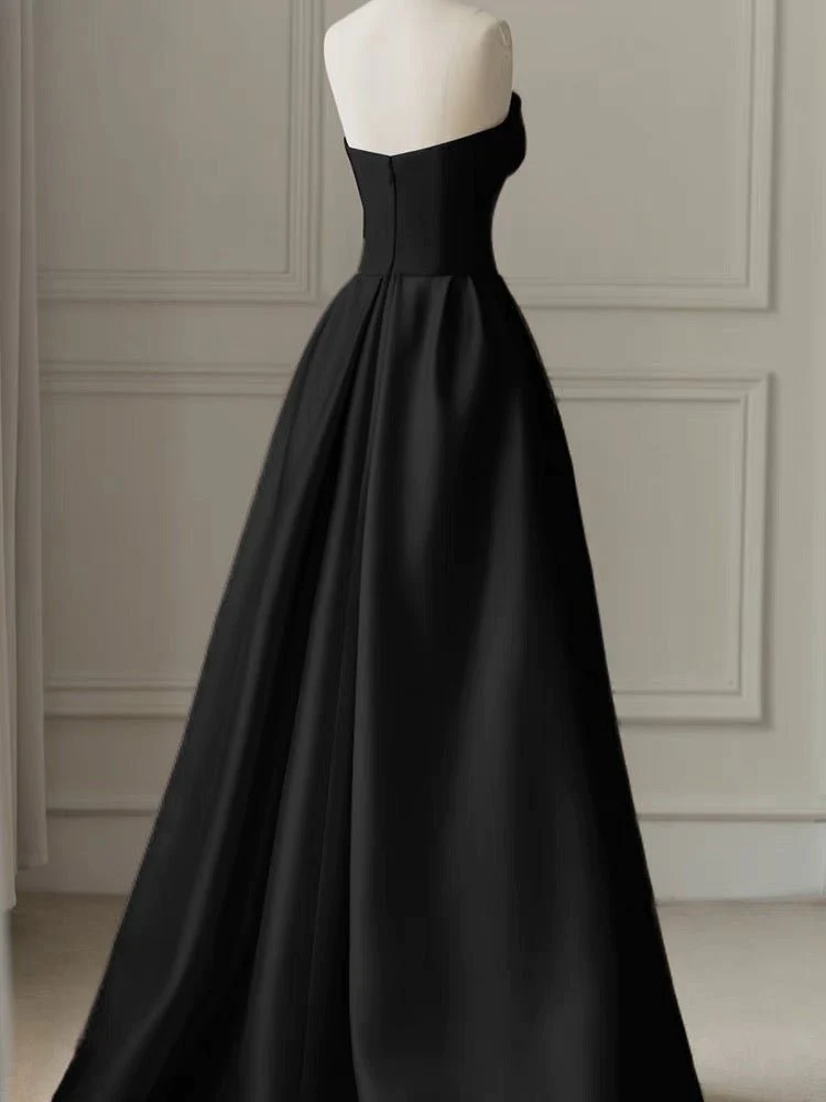 Vestido de noche negro sin tirantes con abertura alta y gasa - Vestido de novia gótico Y2386