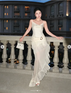 Elegantes weißes Chiffon-Meerjungfrau-Abendkleid, lang, mehrlagig, Ballkleid Y7716