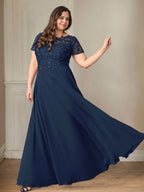 Vestido de gasa azul marino oscuro con escote barco, lentejuelas y corte en A