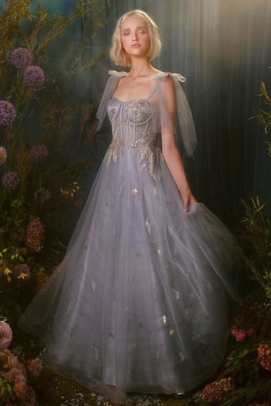 Vestido de noche de corte A con apliques de tul azul grisáceo Y8341