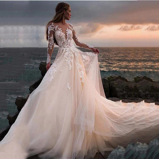 Lace Appliqued Bridal Gown For Women Illusion Long Sleeves Beach Wedding Dress Light Champagne Robe De Mariée Bride Dresses-payinti