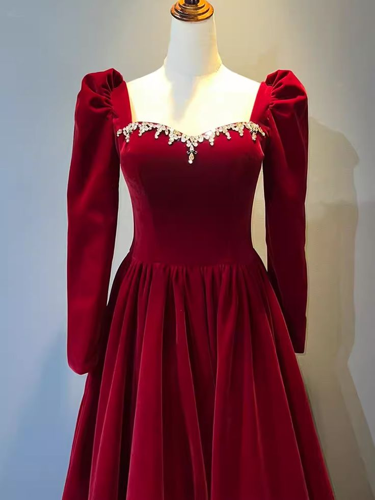 Wunderschönes A-Linien-Ballkleid aus rotem Samt mit Herzausschnitt, Partykleid, Geburtstagsballkleid, Y7588