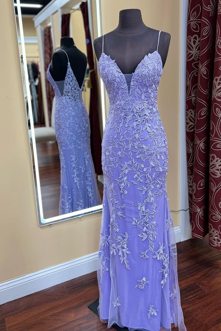 Charmantes Abendkleid mit Spitzenapplikationen und Meerjungfrau-Trägern Y4468