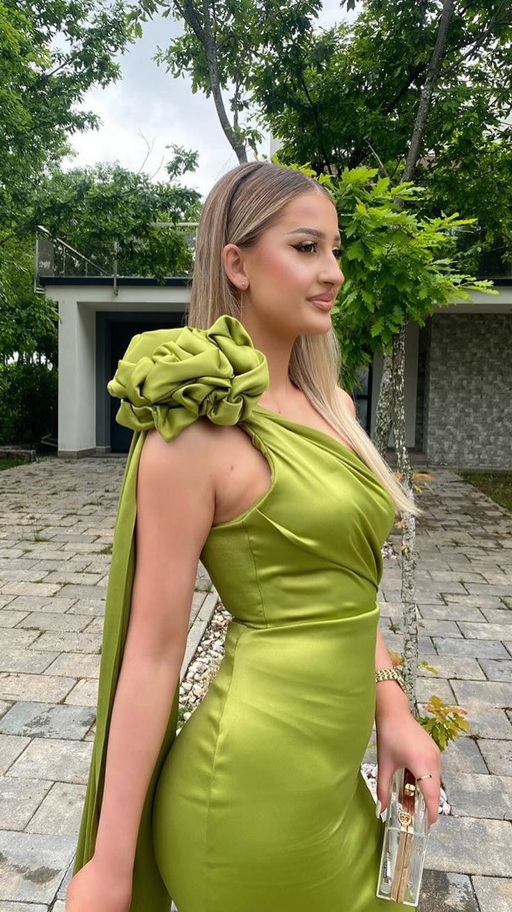 Sexy Etuikleid Langes Party-Abschlussballkleid Olivgrün Ein-Schulter-Abschlussball-Abendkleid Y8009