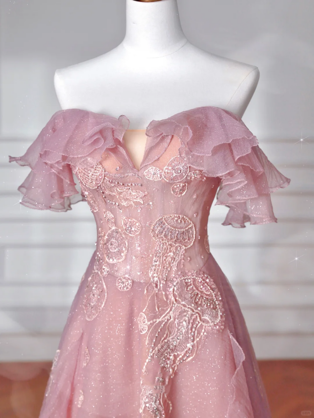 Süßes rosa Tüll Pailletten Perlen A-Linie Ballkleid Off The Shoulder Langes Abendkleid Y8643