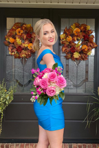 Simply Blue – Schulterfreies, figurbetontes Mini-Heimkehrkleid Y3016