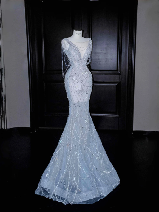 Vestido de fiesta largo de sirena con escote en V y cadena de cuentas de tul azul sueño Y8665