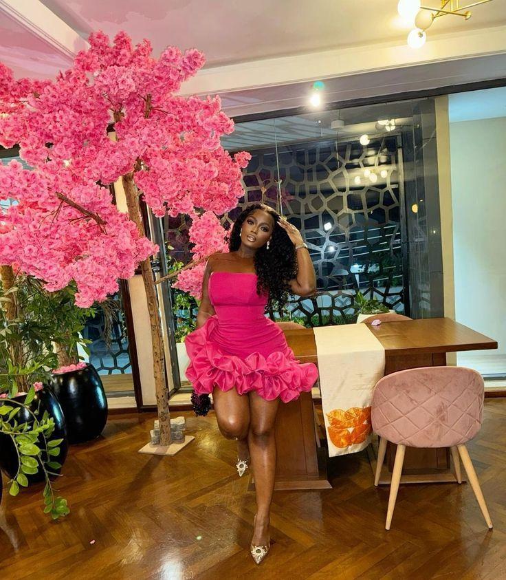 Vestido corto plisado rosa intenso sin tirantes para fiesta de bienvenida, vestido de cumpleaños Y7853