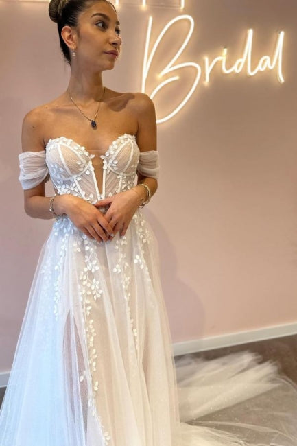 Vestidos de novia de tul con escote en forma de A, hombros descubiertos y largo hasta el suelo con apliques