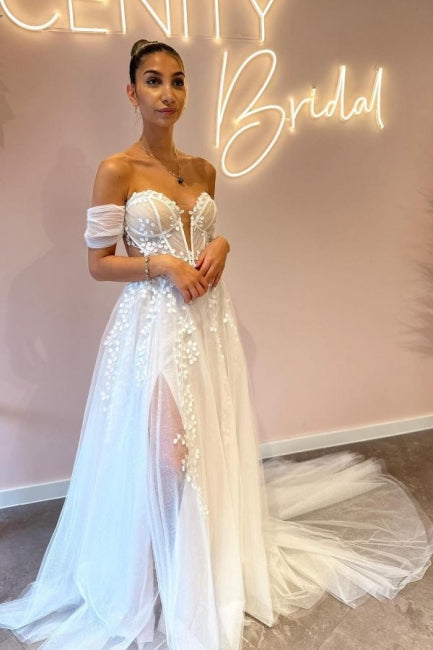 Vestidos de novia de tul con escote en forma de A, hombros descubiertos y largo hasta el suelo con apliques
