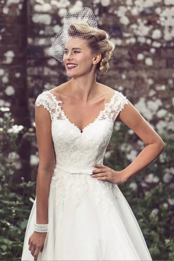 A-Linie Brautkleid Tee Länge Spitze Kurzes Brautkleid WD747